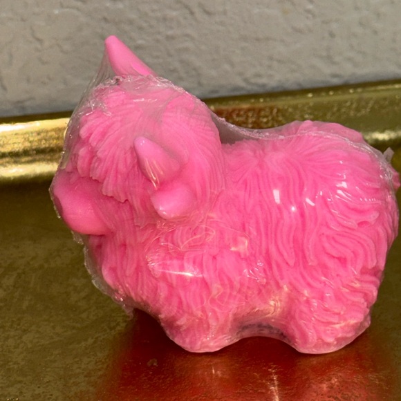 Handcrafted Goat Milk champagne toast  highland cow pink - Picture 4 of 5